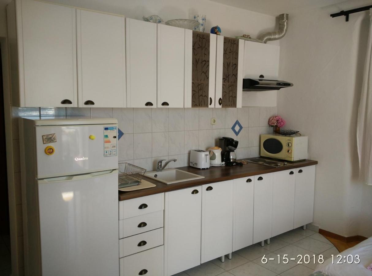 Apartments Gina Trogir Exteriör bild