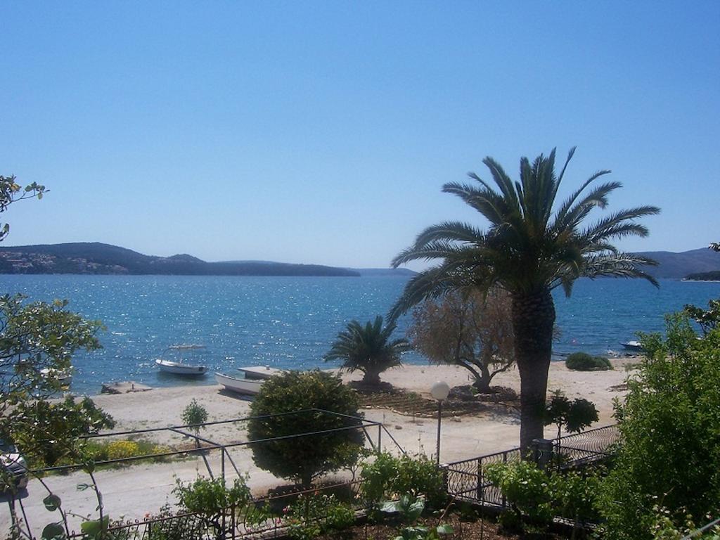 Apartments Gina Trogir Exteriör bild
